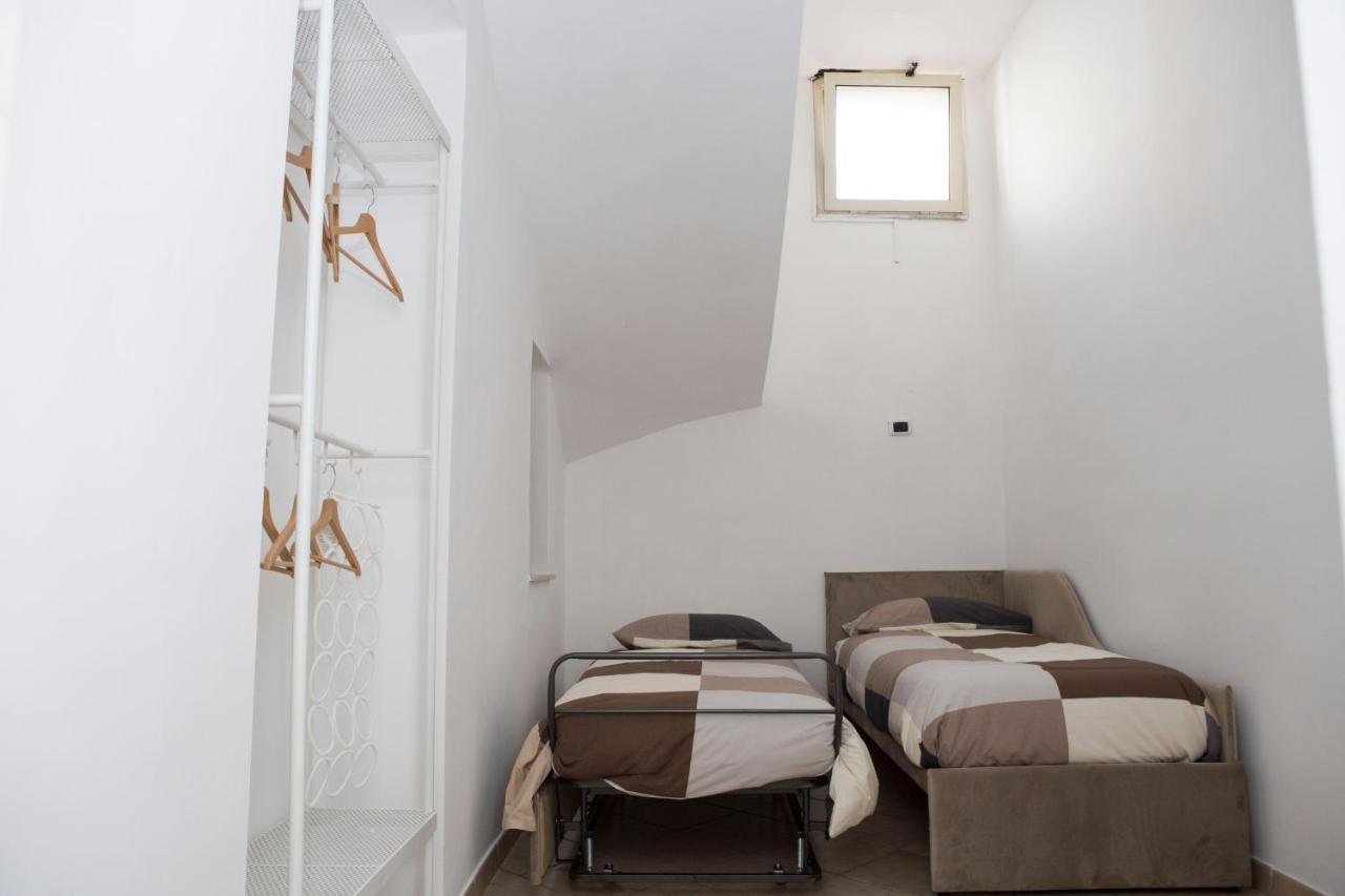 Airport House Daire Napoli Dış mekan fotoğraf